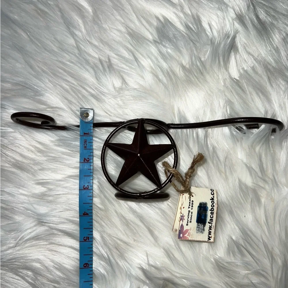 NWT Decorative Rustic Metal Wine Glass and Bottle holder Texas Star
